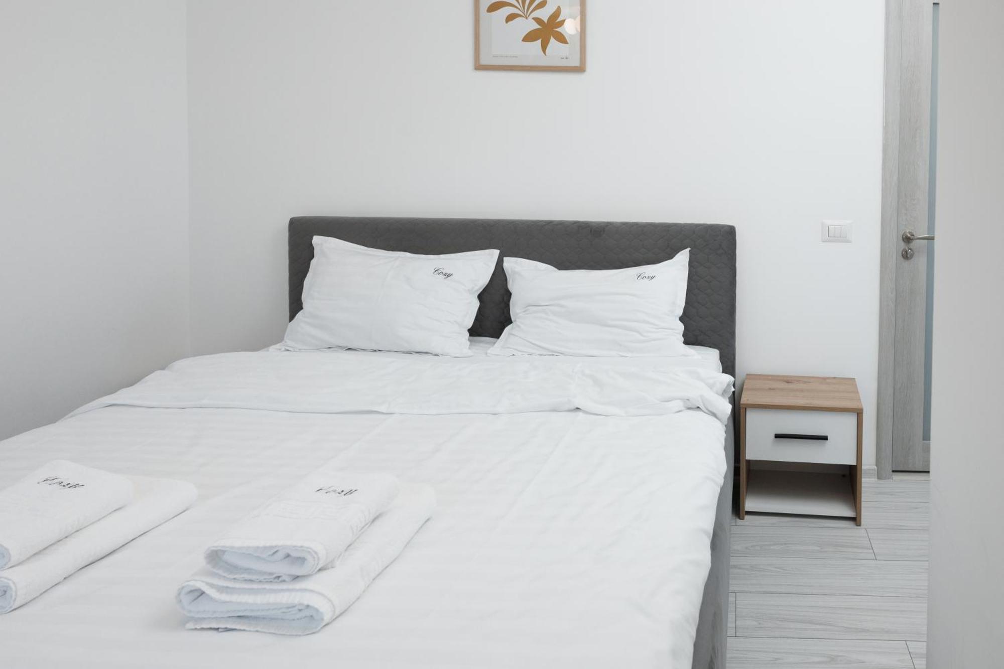 Cozy Aparthotel K Suceava Exterior photo